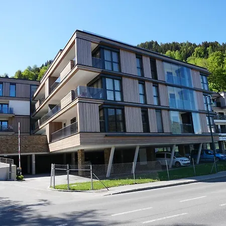 Alpin & Lejlighed Zell am See